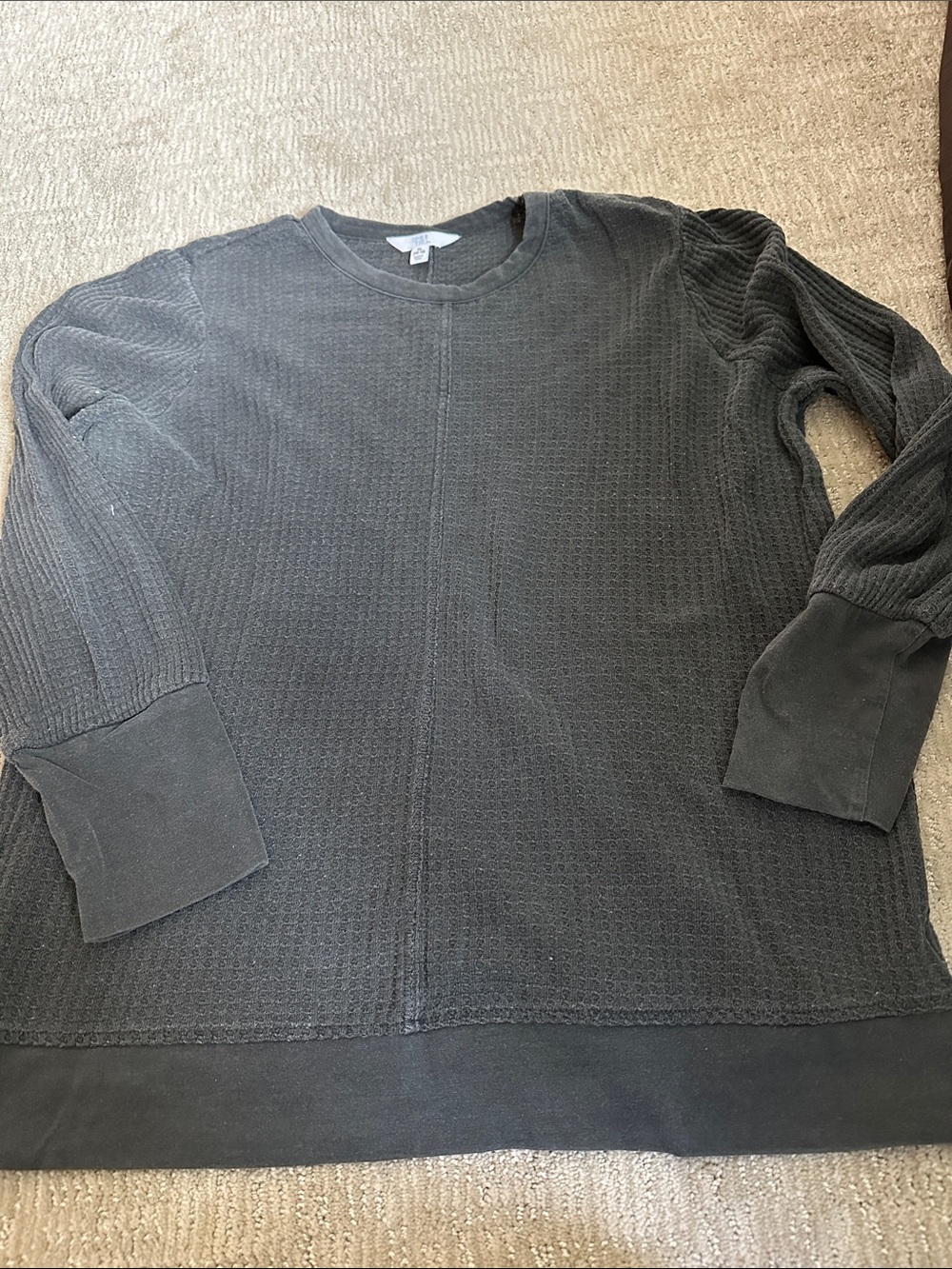Time and Tru Dark Charcoal Waffle-Knit Crewneck Sweatshirt
